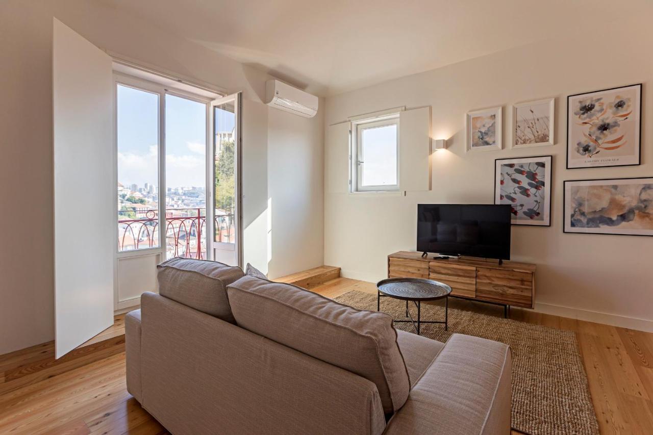 Wonderful Flat Near River W/ Ac By Lovelystay Porto Eksteriør bilde